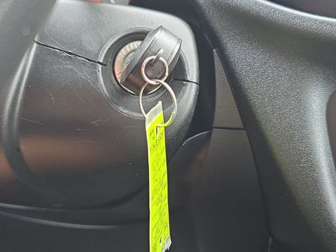 Used 2021 RAM ProMaster City Tradesman image 16