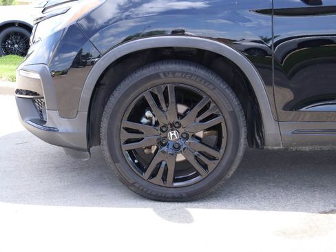 Used 2021 Honda Pilot Black Edition image 8