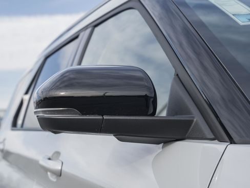 New 2026 Ford Explorer Platinum w/ LUX Leather Package image 19