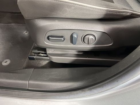 Used 2023 Chevrolet TrailBlazer LT image 21