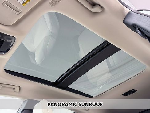 Used 2025 Lexus RX 450h AWD w/ Luxury Package image 4