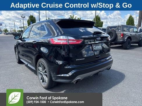 Used 2019 Ford Edge Titanium w/ Equipment Group 301A AWD/4WD image 9