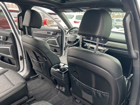 Used 2024 Kia Telluride SX Prestige X-Line image 17