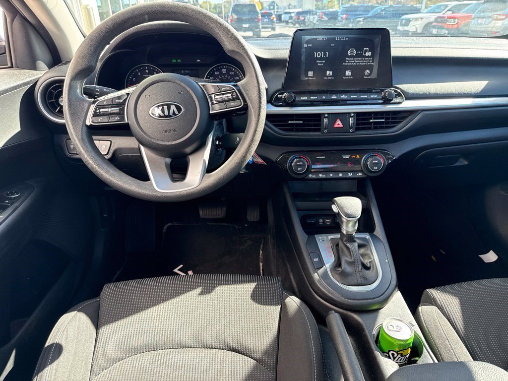 Used 2019 Kia Forte LXS FWD image 5