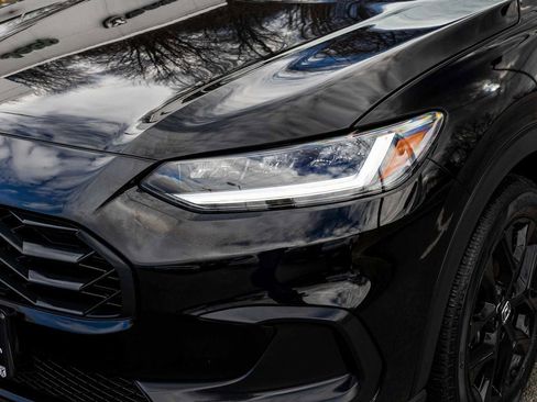 Used 2023 Honda HR-V Sport image 36