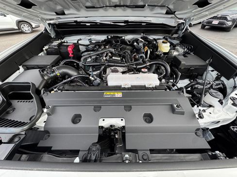 New 2025 Toyota Tacoma TRD Off-Road image 33