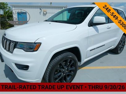Used 2022 Jeep Grand Cherokee Laredo X