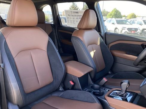 New 2025 Subaru Forester Touring image 9