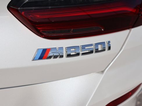 Used 2023 BMW M850i xDrive Convertible image 10