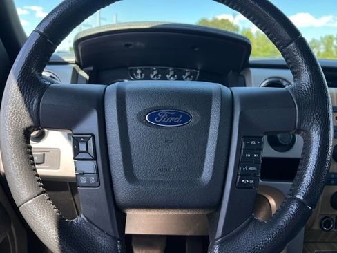 Used 2011 Ford F150 Lariat w/ Lariat Plus Pkg AWD/4WD image 21