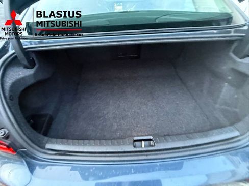 Used 2025 Volvo S60 B5 Core image 45