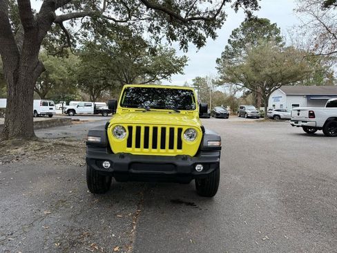 Used 2023 Jeep Wrangler Sport S image 2