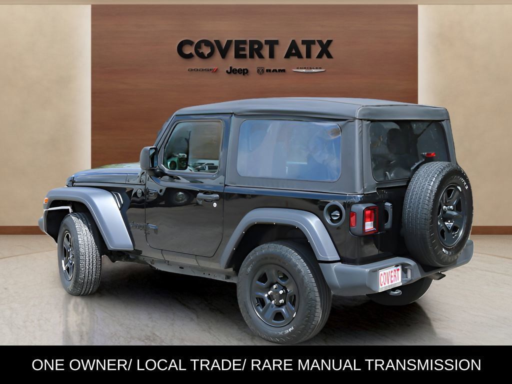 Used 2025 Jeep Wrangler Sport AWD/4WD image 3