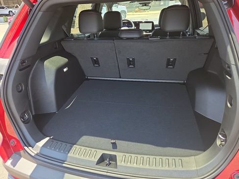 New 2026 Chevrolet Equinox RS w/ Convenience Package III FWD image 7