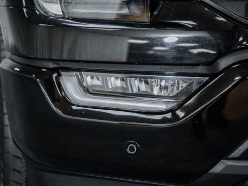 Used 2023 Ford F150 Lariat w/ Equipment Group 502A High image 17