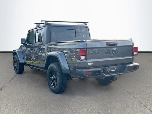 Used 2021 Jeep Gladiator Sport AWD/4WD image 5