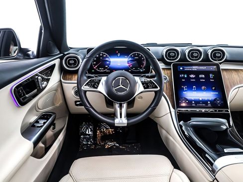 Used 2023 Mercedes-Benz C 300 Sedan image 6