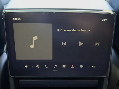 Used 2025 Tesla Model 3 Long Range AWD/4WD image 23
