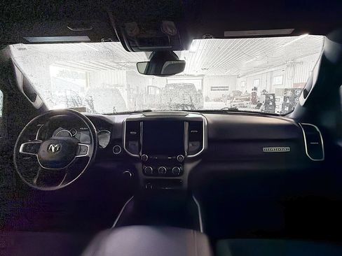 Used 2022 RAM 1500 Big Horn AWD/4WD image 10