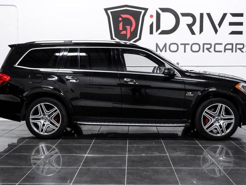 Used 2016 Mercedes-Benz GL 63 AMG 4MATIC image 10