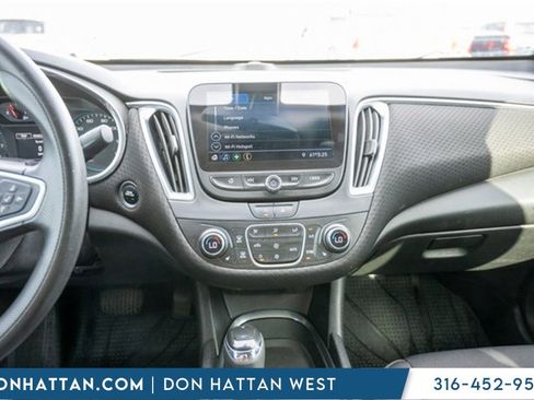 Used 2020 Chevrolet Malibu LT image 8