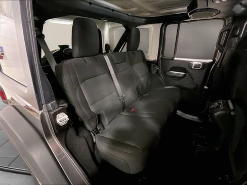 Used 2021 Jeep Wrangler Unlimited Sport image 27