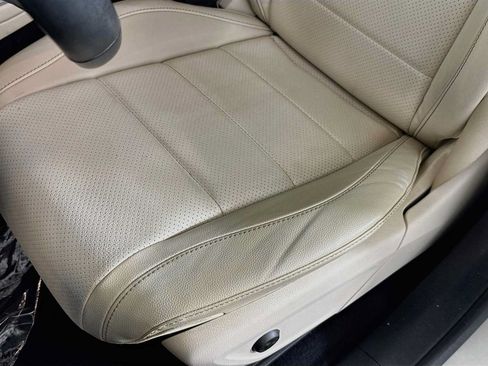 Used 2022 Mercedes-Benz GLE 350 4MATIC image 21