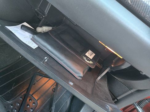 Used 2011 MINI Cooper S image 35