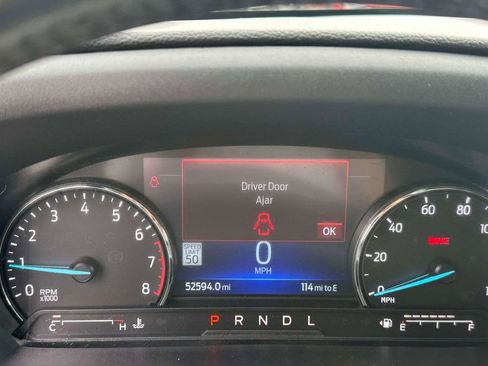 Used 2022 Ford Explorer XLT w/ Equipment Group 202A AWD/4WD image 27