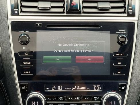 Used 2018 Subaru Outback 2.5i Limited AWD/4WD image 14