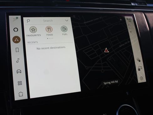 Used 2023 Land Rover Range Rover Sport SE image 19