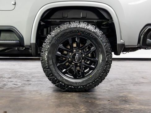 Used 2025 Chevrolet Silverado 3500 LT w/ Trail Boss Package AWD/4WD image 15