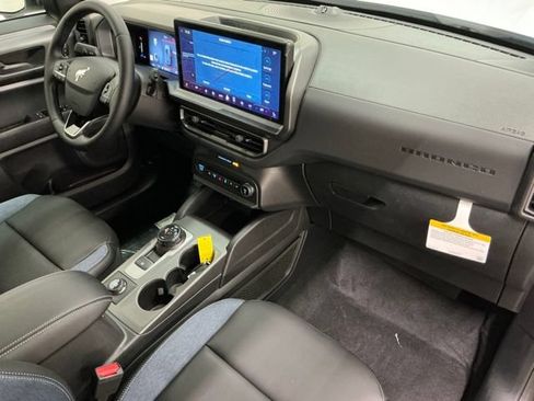New 2026 Ford Bronco Sport Outer Banks w/ Outer Banks Tech Package+ AWD/4WD image 20