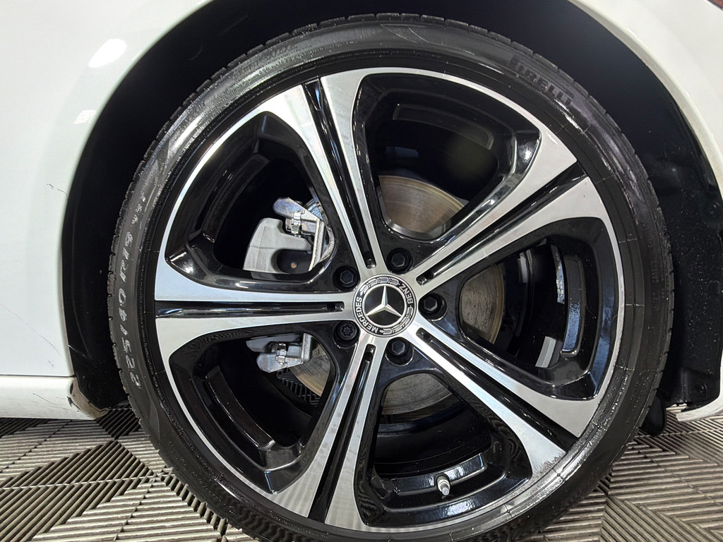 Used 2023 Mercedes-Benz C 300 Sedan image 36