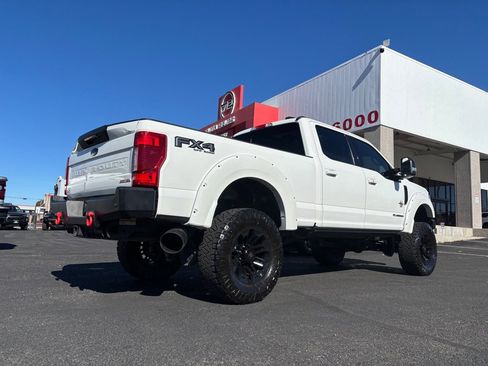 Used 2021 Ford F250 Lariat image 33