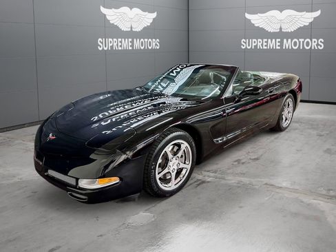 Used 2004 Chevrolet Corvette Convertible w/ Preferred Equipment Group image 8