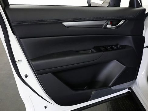 New 2025 MAZDA CX-5 AWD 2.5 S w/ Select Package image 15