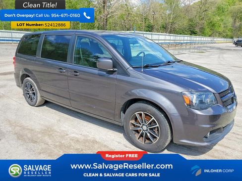Used 2015 Dodge Grand Caravan SXT w/ Blacktop Package FWD image 5