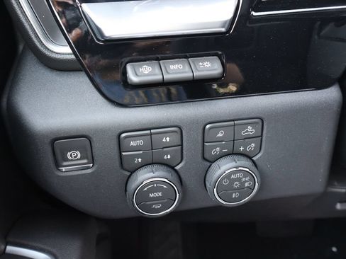 New 2026 Chevrolet Silverado 3500 LTZ w/ LTZ Plus Package AWD/4WD image 13