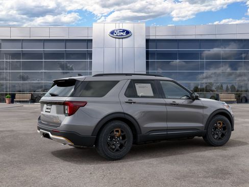 New 2027 Ford Explorer Tremor AWD/4WD image 30