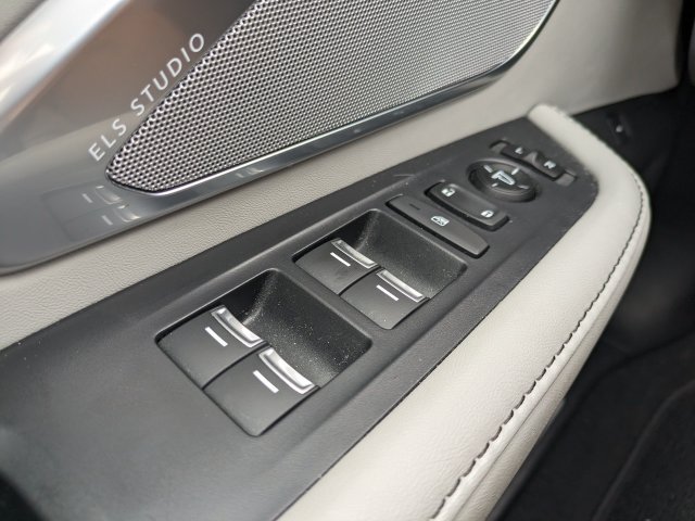 Used 2021 Acura RDX w/ Technology Package FWD image 22