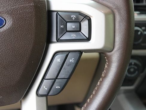 Used 2019 Ford F150 Lariat image 14