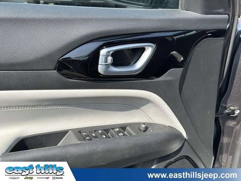 Used 2023 Jeep Compass Limited AWD/4WD image 14