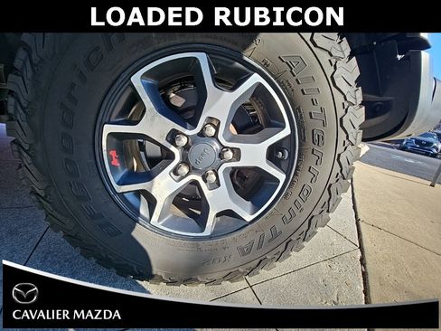 Used 2021 Jeep Wrangler Unlimited Rubicon image 41