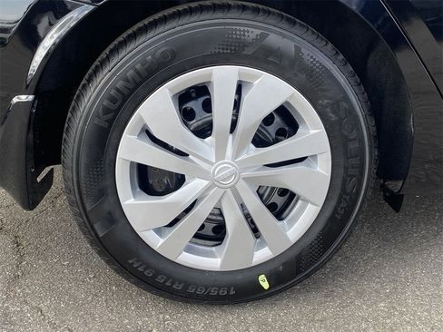 New 2025 Nissan Versa S w/ Trunk Package image 7