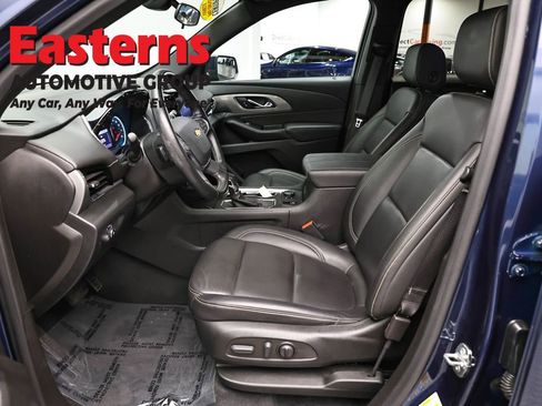 Used 2023 Chevrolet Traverse LT AWD/4WD image 14