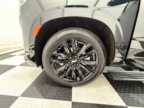 Used 2023 Cadillac Escalade ESV Sport Platinum image 12