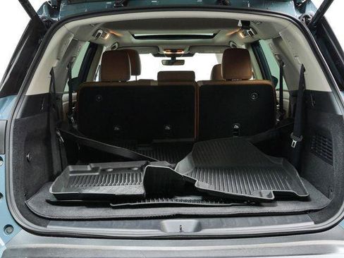 Used 2026 Nissan Pathfinder Platinum w/ Cargo Package FWD image 36