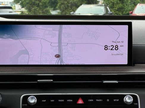 Certified 2025 Genesis GV80 3.5T Advanced image 10