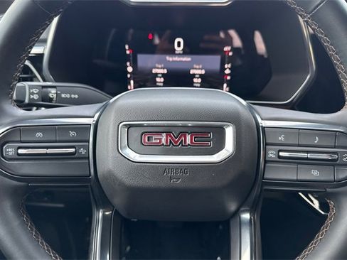 Used 2023 GMC Canyon AT4 image 27